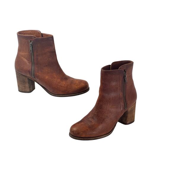 Frye Addie Double Zip Boot Womens 9.5 B Cognac Leather Mid Heel Moto Bootie - Picture 2 of 10